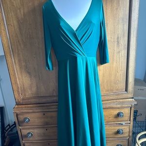 EUC Alfred Sung maternity gown.